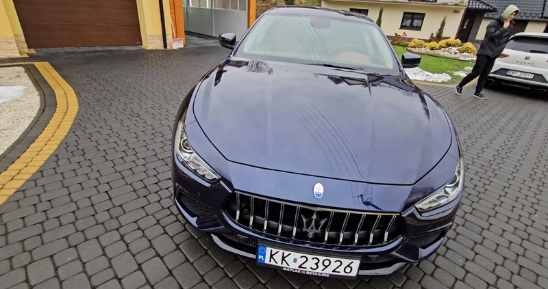 Maserati Ghibli cena 155000 przebieg: 47500, rok produkcji 2018 z Kraków małe 232